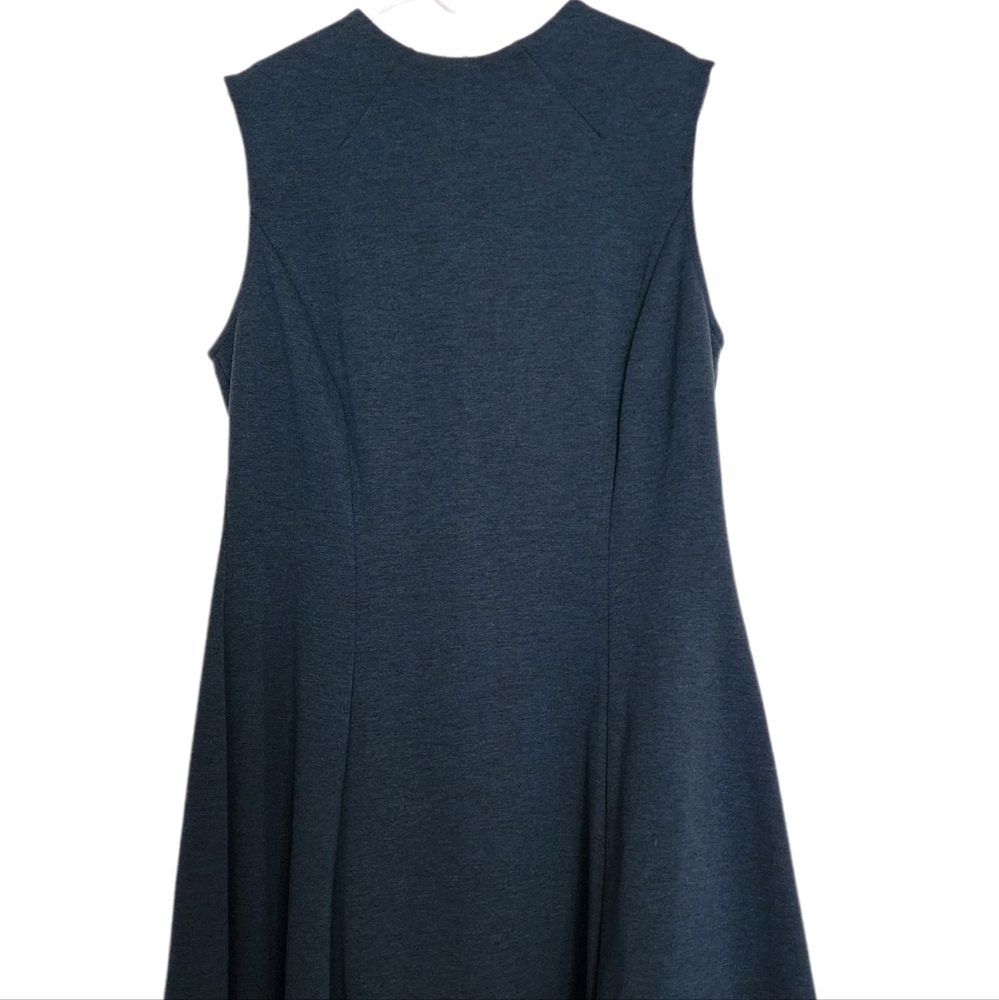 Donna Morgan solid teal blue green sleeveless round neck fit n flare dress SZ 10